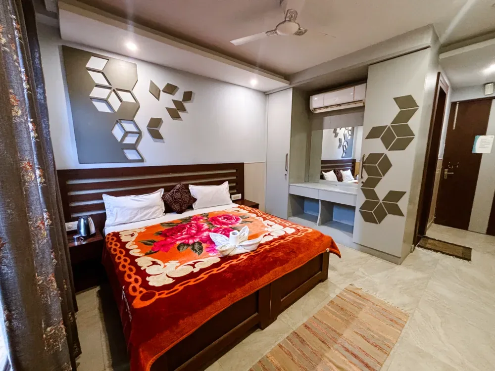 Facility Accommodation at World Peace Yoga School (photo 2)