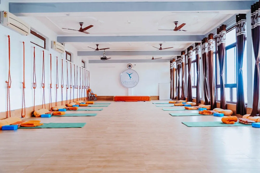 Facility Accommodation at World Peace Yoga School (photo 3)