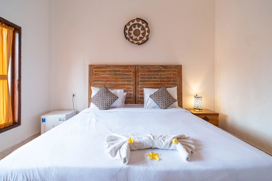 A student room at World Peace Yoga School, Bisma, Ubud