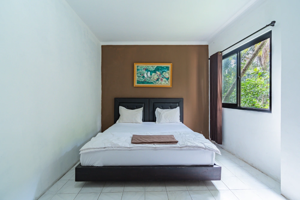 A student room at World Peace Yoga School, Samadhi Yoga Ashram, Bali