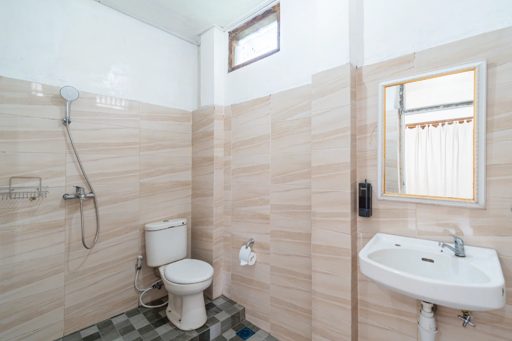 A washroom at World Peace Yoga School, Samadhi Yoga Ashram, Bali